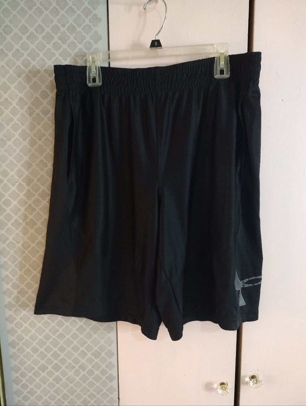 Under Armour Black Men's Athletic Training Shorts